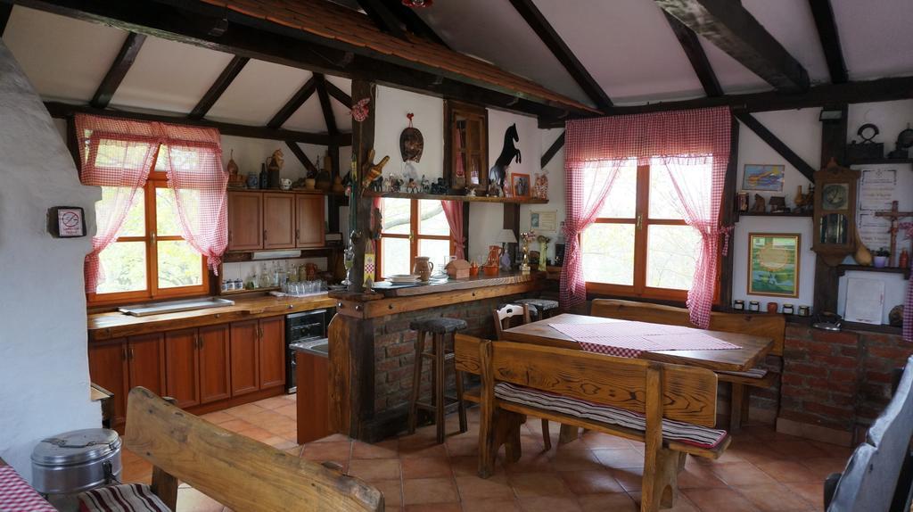 Country House Na Malenom Brijegu 别洛瓦尔 外观 照片