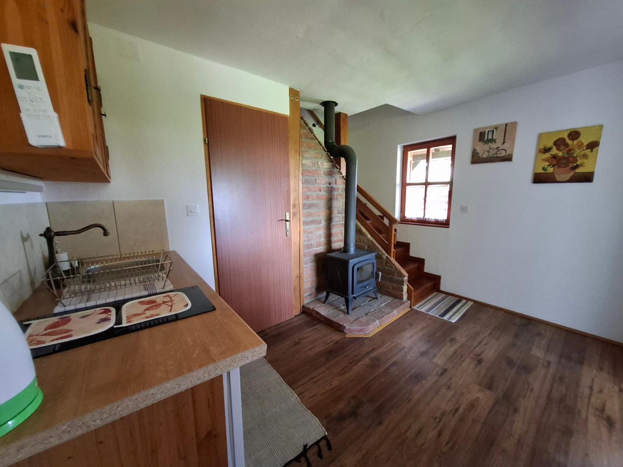 Country House Na Malenom Brijegu 别洛瓦尔 外观 照片