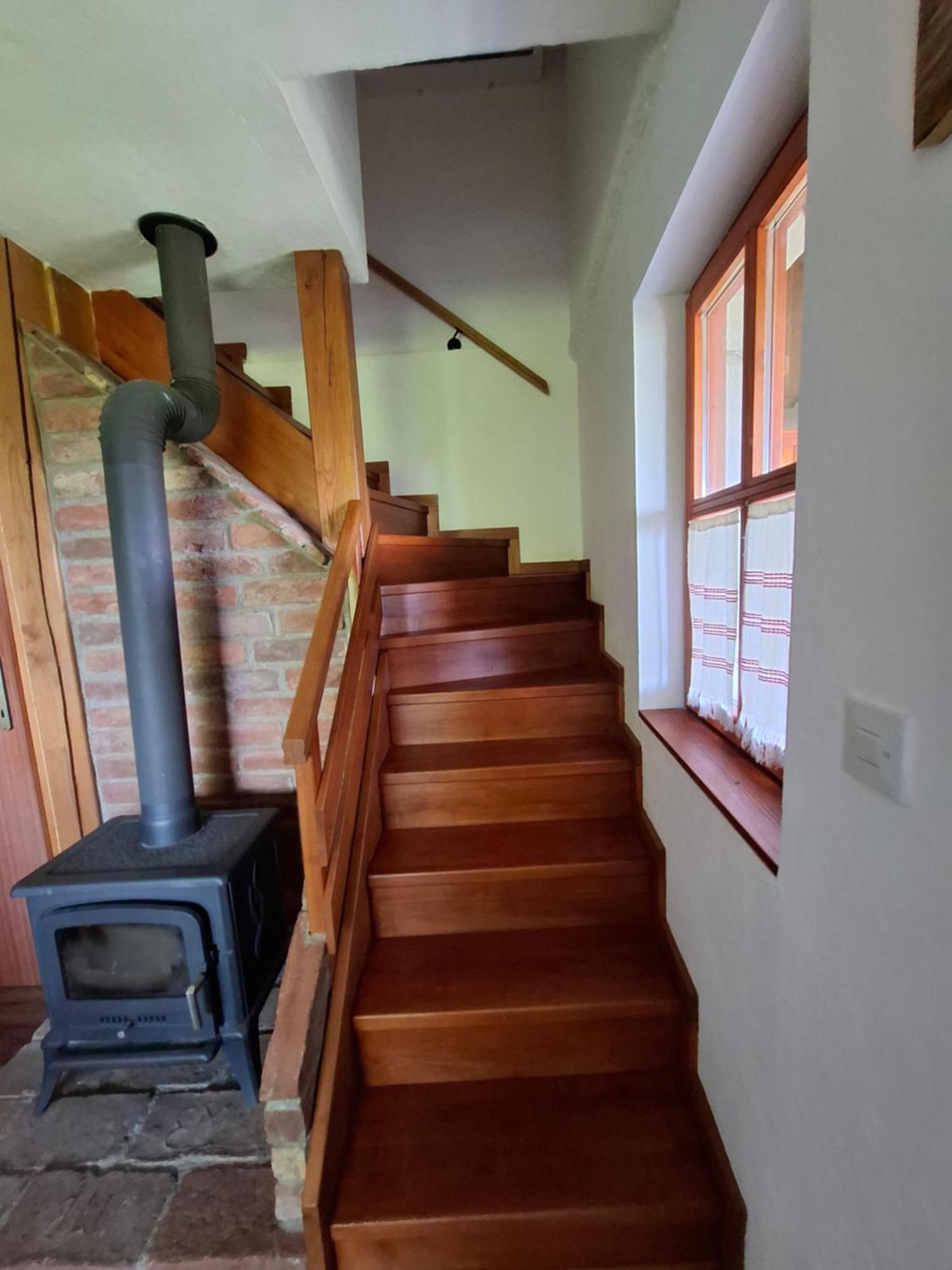 Country House Na Malenom Brijegu 别洛瓦尔 外观 照片